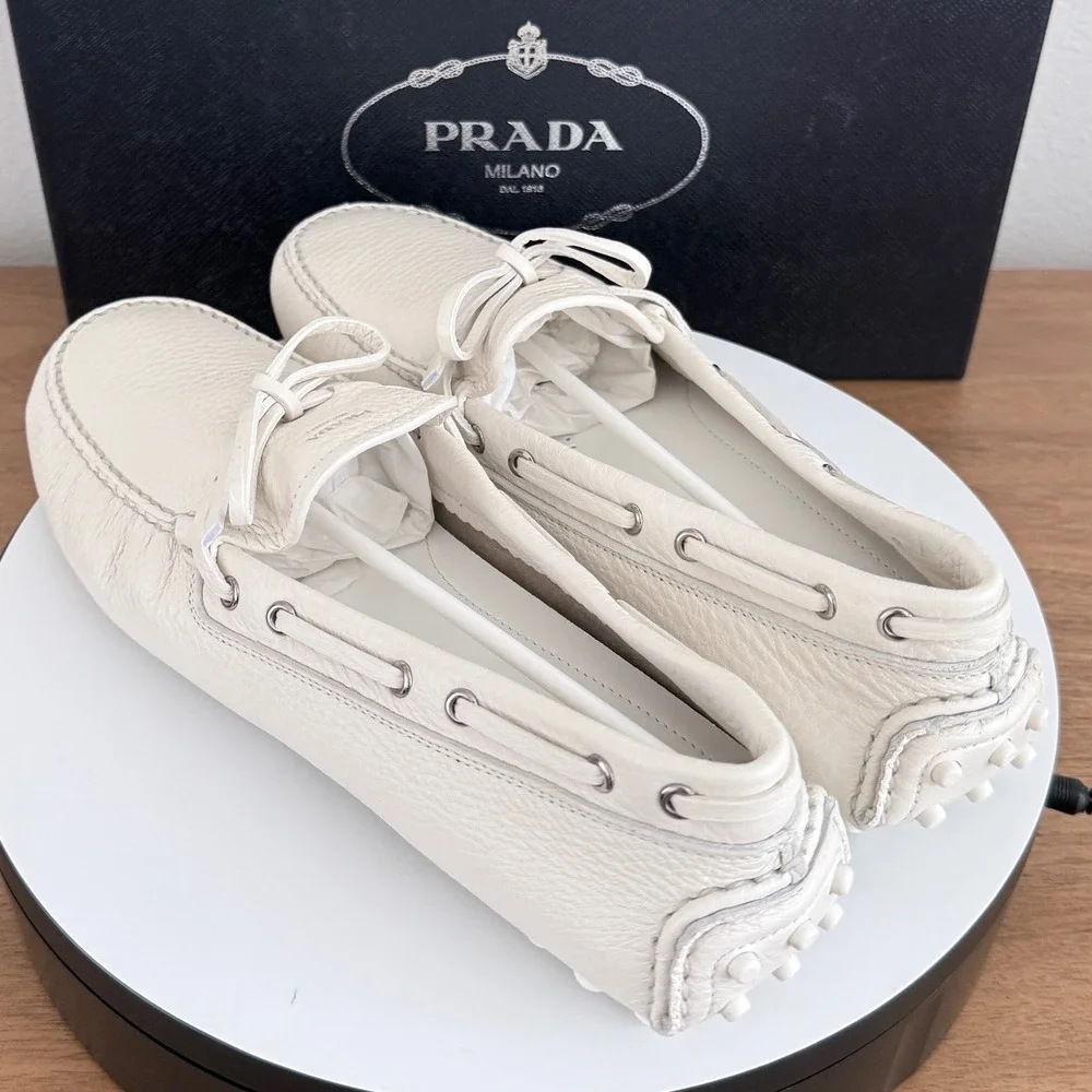 Prada Mens Bianco White Pebbled Leather Driving Loafers 2DD190 US Size 9